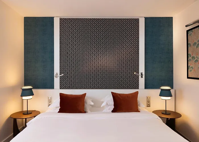 Hotel Etoile Maillot Parigi